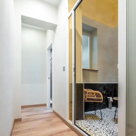 2 Bedrooms 1.5 Bathrooms Furnished - Justicia - Refurbished - Mintystay Madrid Exterior photo